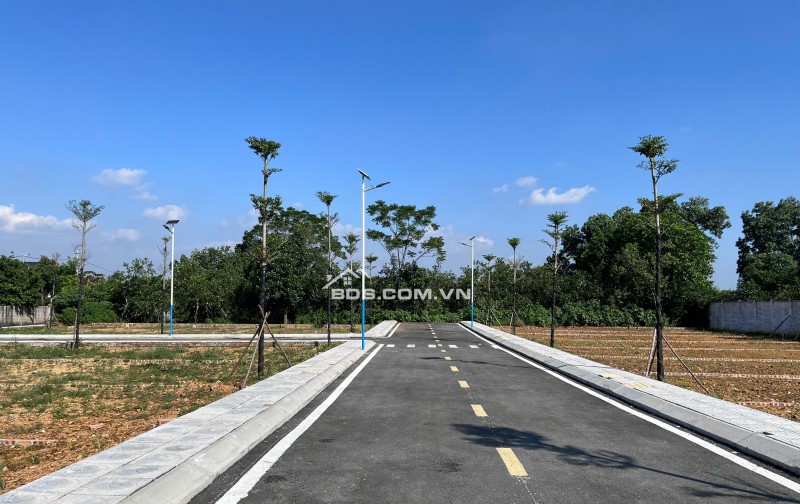 Cơ hội hiếm hoi sở hữu đất nền Hòa Lạc 100m2 full thổ cư, giá FO, gần khu công nghệ cao & Đại học quốc gia